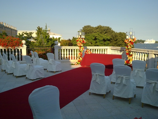 080-venice-terrace-with-view-vows-renewal-ceremony-venice-italy
