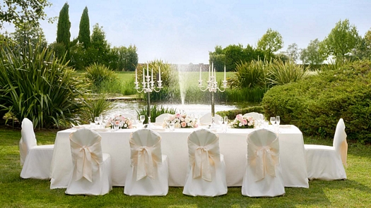 101-venice-private-island-vows-renewal-ceremony-italy