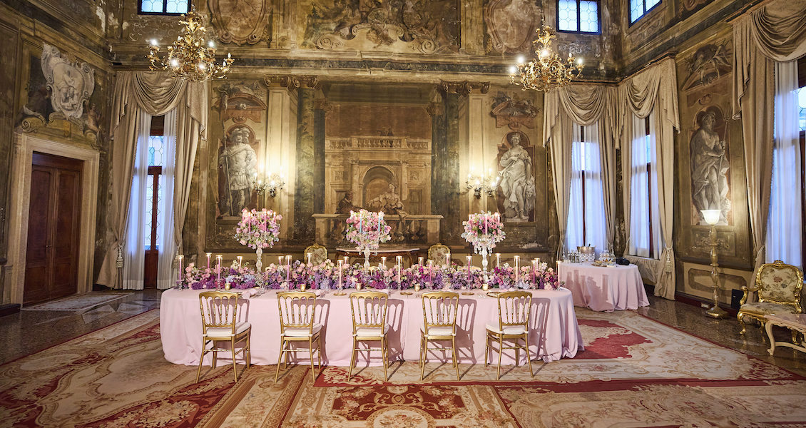 000 home Intimate wedding in Venice 