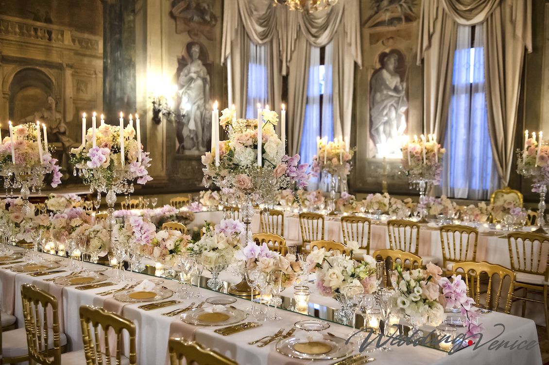 005 The marvellous wedding in Venice in a historical Venetian Palazzo