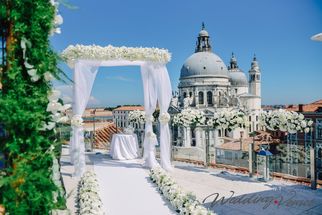 Wedding in Venice on the private terrace at Gritti Palace