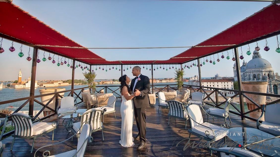 06e Vow Renewal Packages in the Romantic Venice