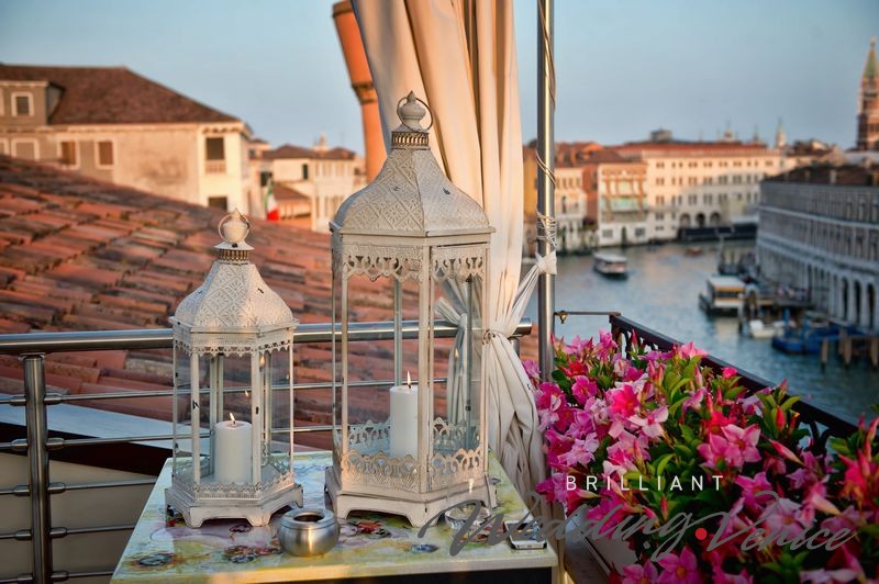 21 private terrace wedding italy